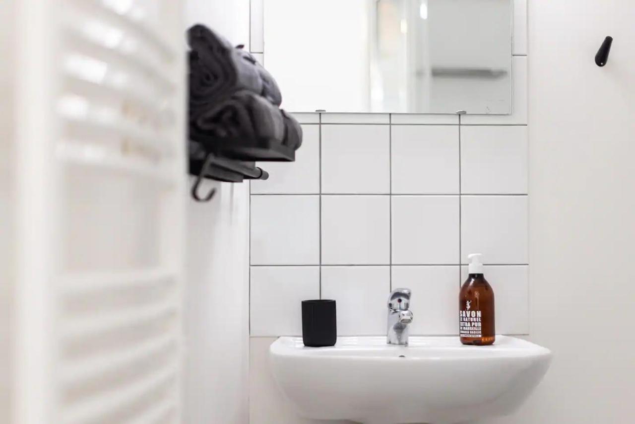 Apartament Le 17 Madeleine Besançon Zewnętrze zdjęcie