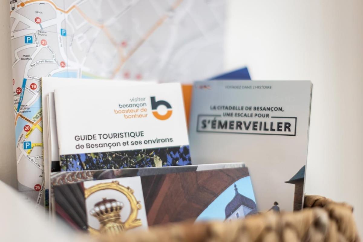 Apartament Le 17 Madeleine Besançon Zewnętrze zdjęcie